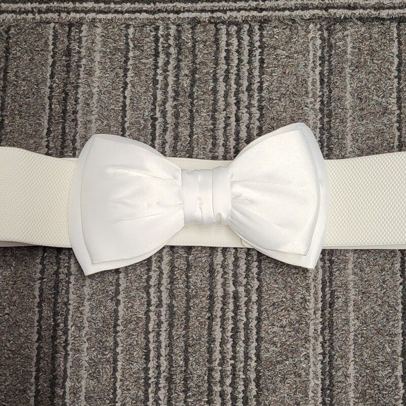 Brand New Big Satin Bow Stretch Belt, White, Size: Xl- 2xl 2 snap closures at front under bow