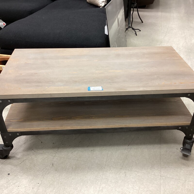Metal/Wood Coffee Table