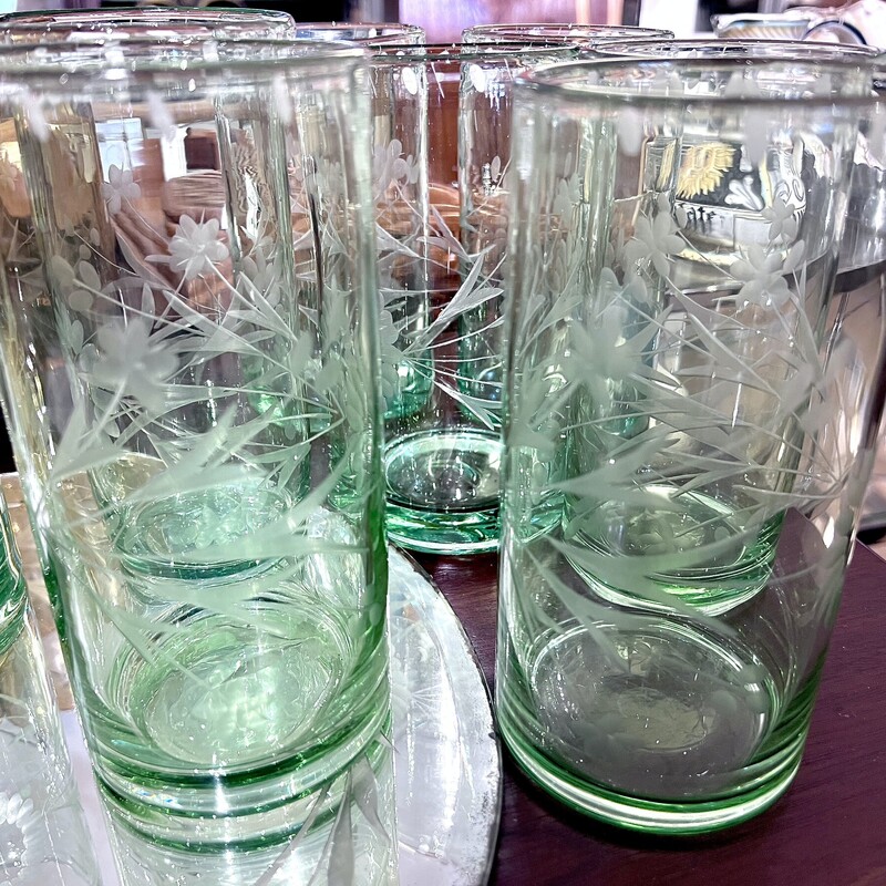 Tumblers Mexican 6.5in tall,
Size: Set Of 4

Second set of 4 available also item #5003