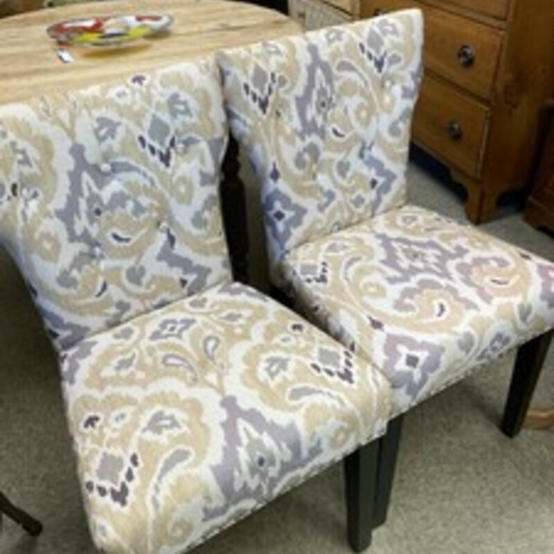 2x Upholstered Dining Cha