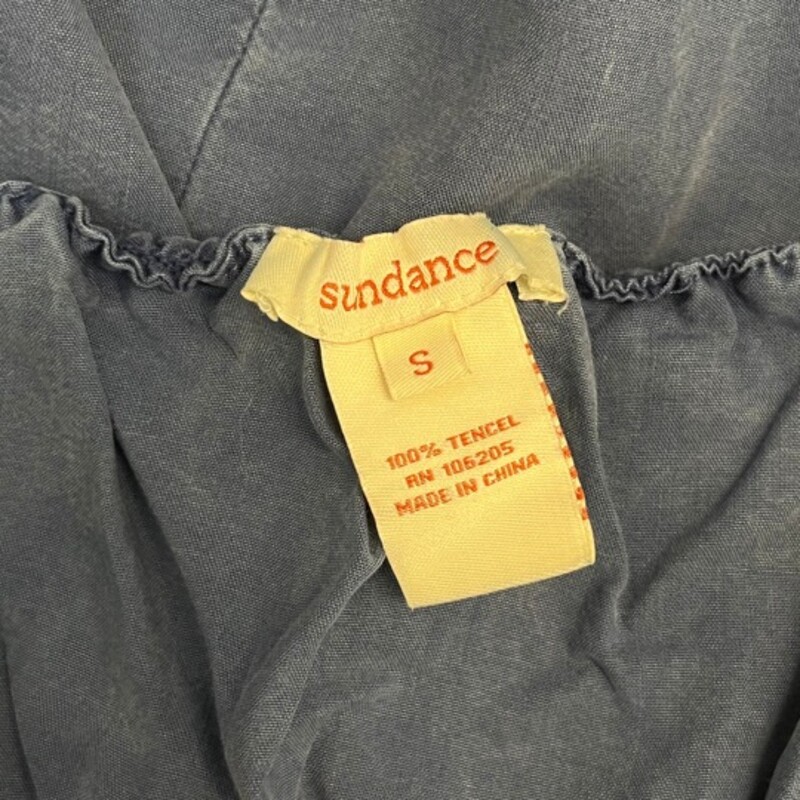 Sundance Tencel Dress<br />
Asymmetrical Hem<br />
Denim<br />
Size: Small