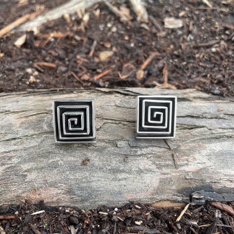 .925 Silver Abstract Open Square Concentric Maze Earrings
 Post