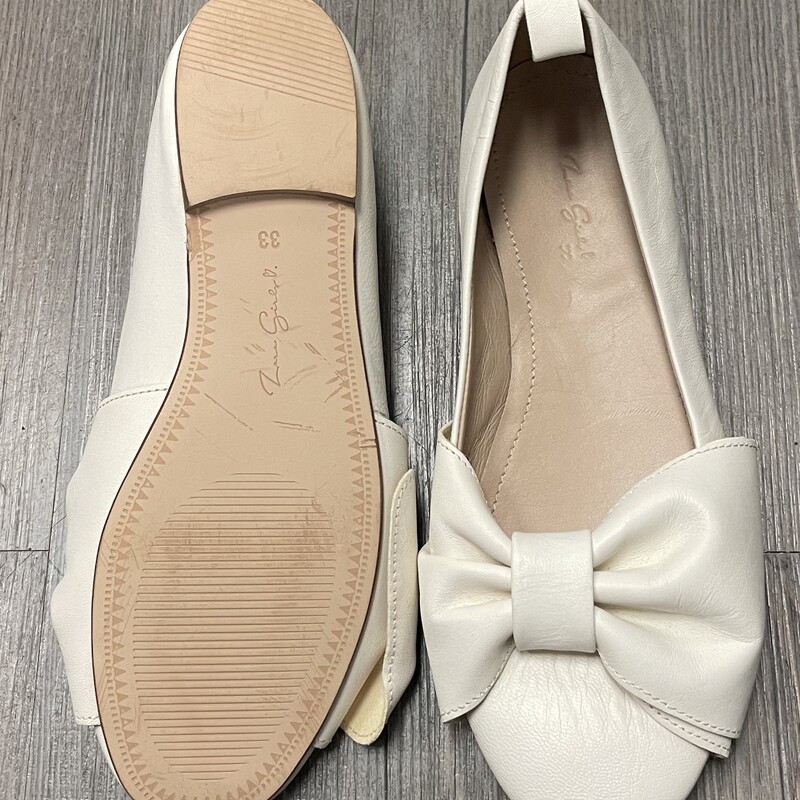 Zara Shoes, White, Size: 1.5Y