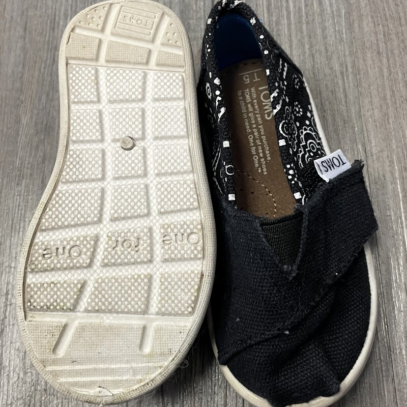 Toms Slip On Shoes, Black, Size: 5T