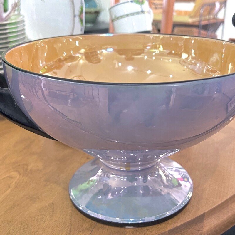 Hutschenreuther Selb Luster Bowl
Size: 12x7