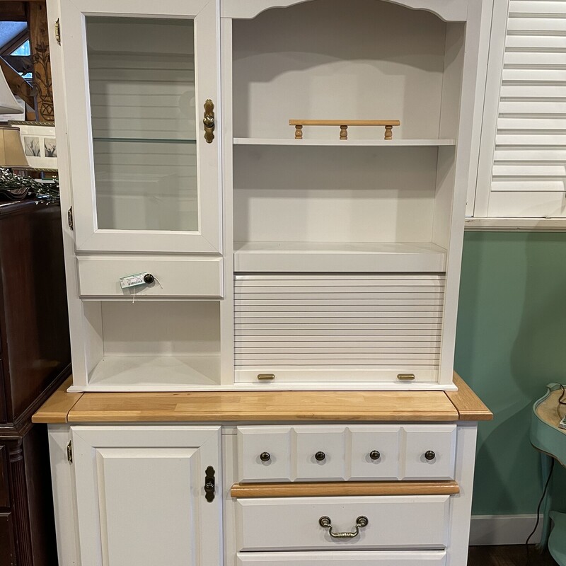 Whte/Natural 2 Piece Hutch
Size: 15x16x80
The top of this is not attached but sits on the bottom securly.  So much storage in this one -  picture speaks for itself!
Great condition!