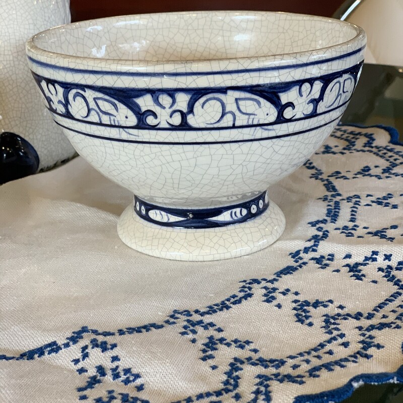 Reproduction Dedham Pottery Bowl