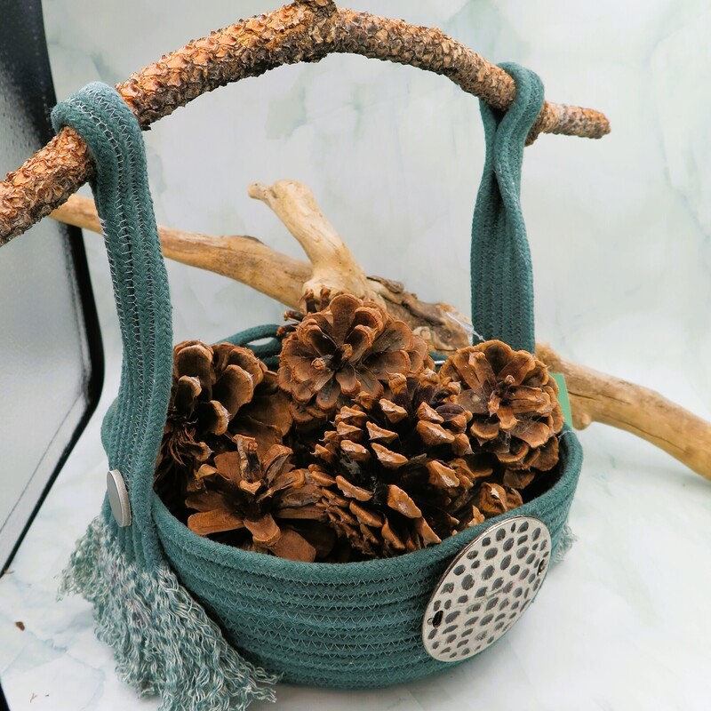 Basket Coiled Rope W/hand