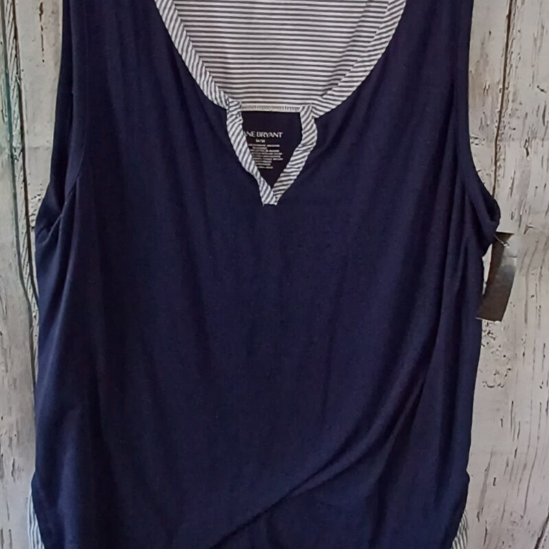 Tank in navy  blue with blue and white accents