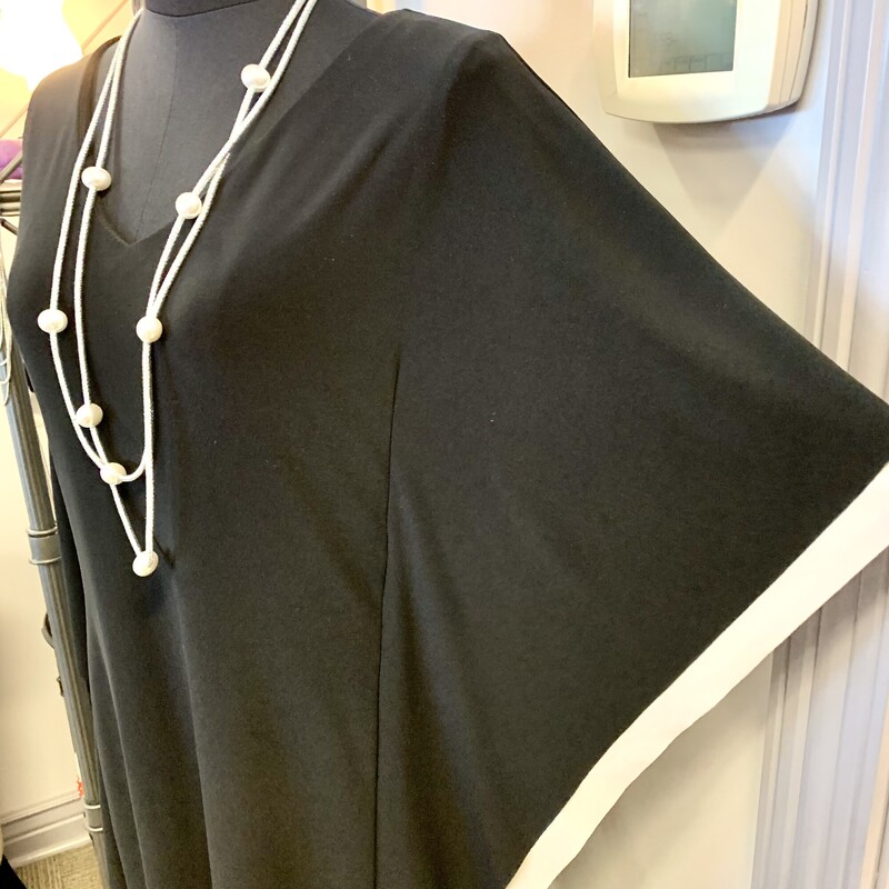 Joseph Ribkoff Dress,<br />
Colour: Black and white,<br />
Size: Medium