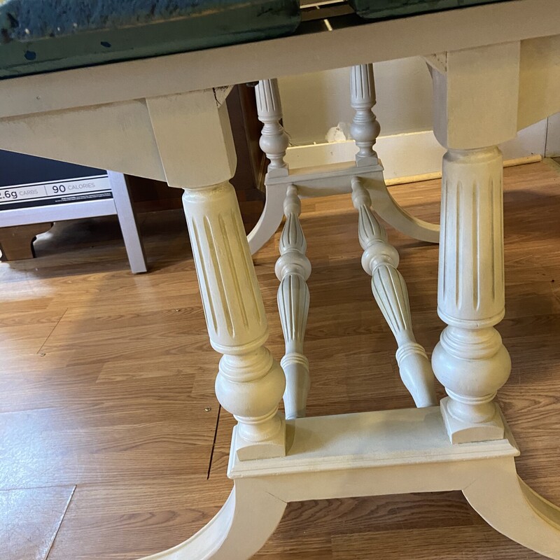 Ant Shutter Table

Size: 52x39x29

Lovely, unique table.