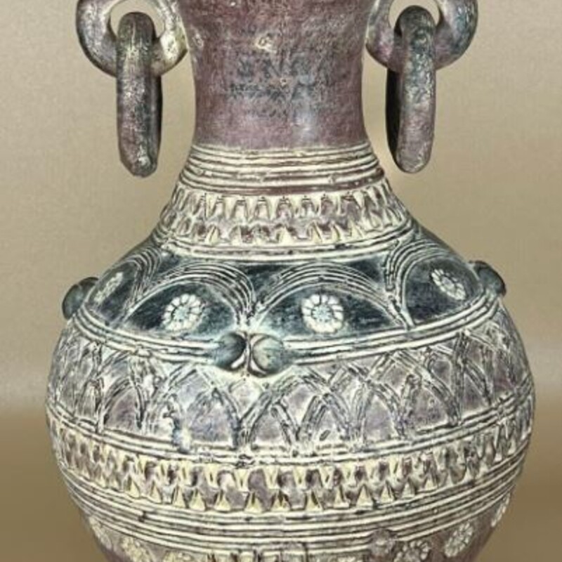 LatinAmericaScroll Vase