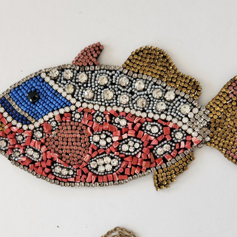 FISH NECKLACE
