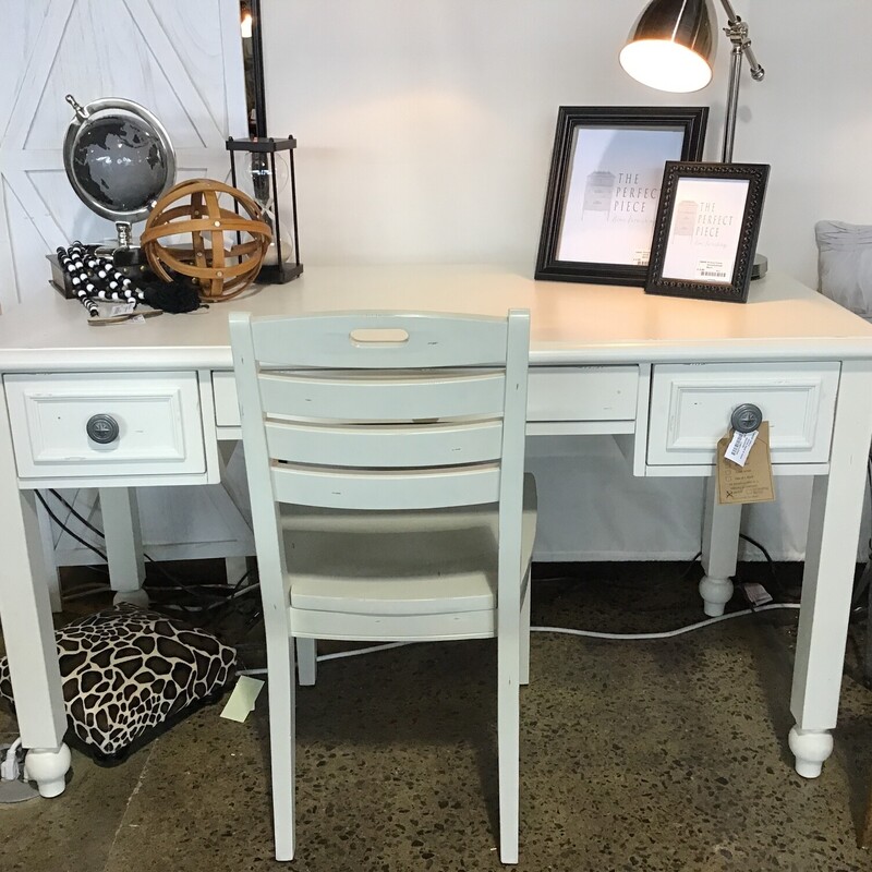 White Desk & Chair