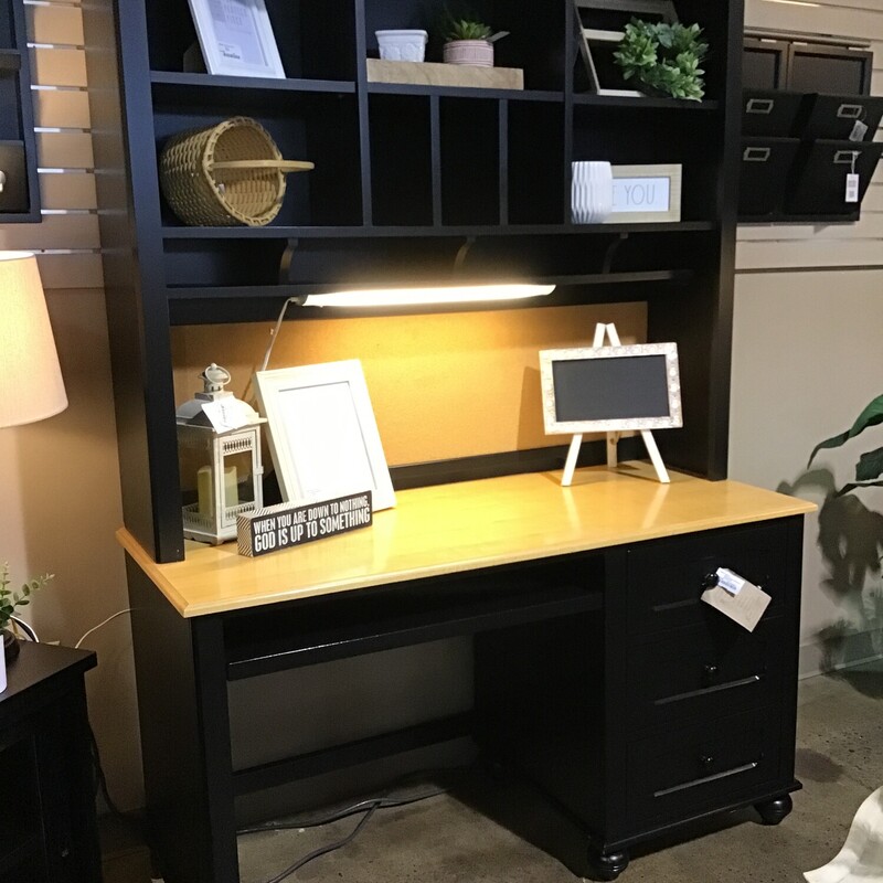 Black Desk W/Hutch