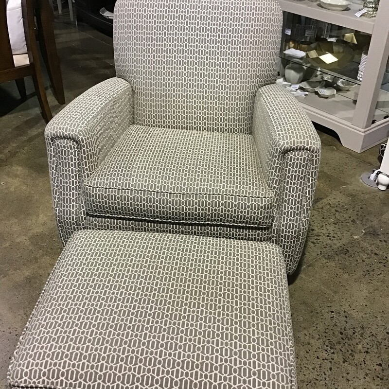 Gray/Crm Chair & Ottoman
