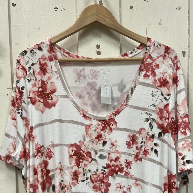 NWT Wht/pnk Floral Tee