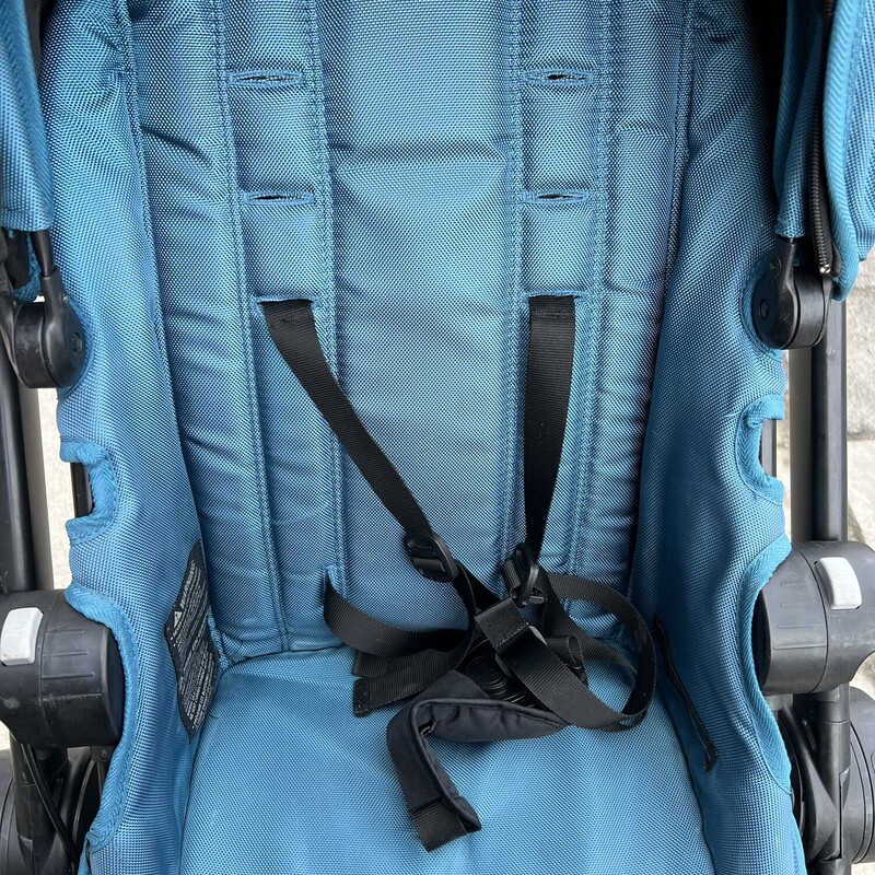 City Select Stroller - Baby Jogger, Teal, Size: Double
2015


Simply & compact folding
Snap lock for transportation or storage
Over 16 possible configurations
Front-facing or parent facing
Multiple reclining positions
Multi-position foot well
UV 50+ sun canopy
Peek-a-boo window with magnetic closure so you can quietly check on your little one and it can be adjusted for different head heights
8” lightweight front wheels
12” forever-air rear wheels
A telescoping handlebar adjusts to your height
Hand-operated parking brake