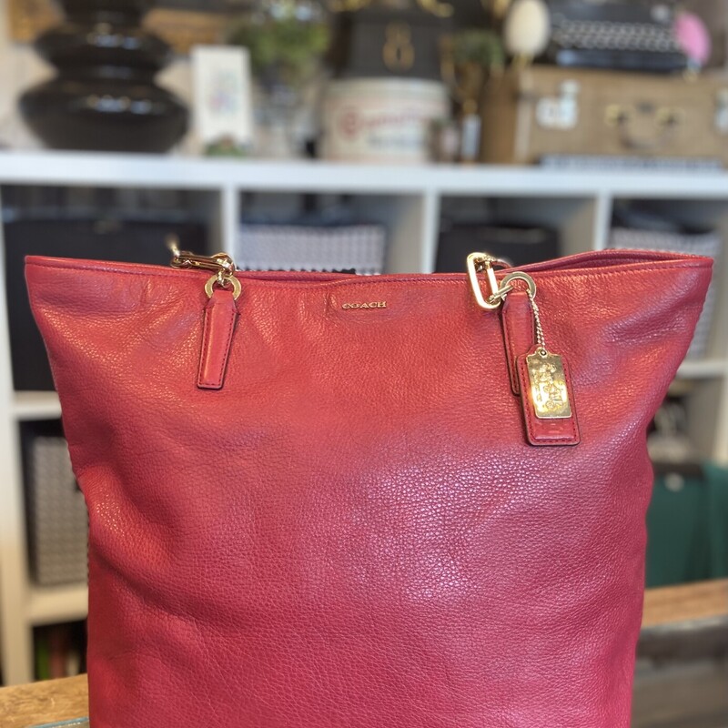 Red Lther Tote Purse