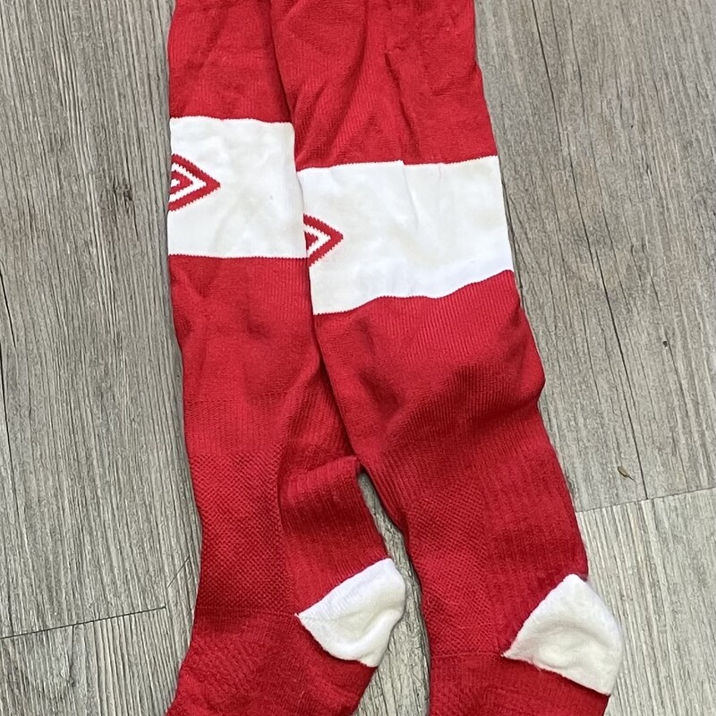 Umbro Soccer Socks, Red, Size: Youth