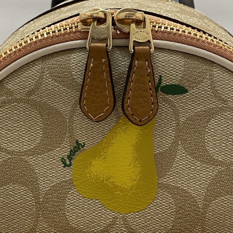 Coach Mini Pear Signature Court Backpack
Coach Mini Court Backpack In Signature Canvas
Color: Gold / Light Khaki Chalk Multi
Signature coated canvas and refined pebble leather
Inside zip and multifunction pockets
Double zip closure, fabric lining
Handle with 1 1/2 drop
Outside zip and open pockets
Adjustable shoulder straps
8 (L) x 9 (H) x 3 1/2 (W)
Style No. C8258