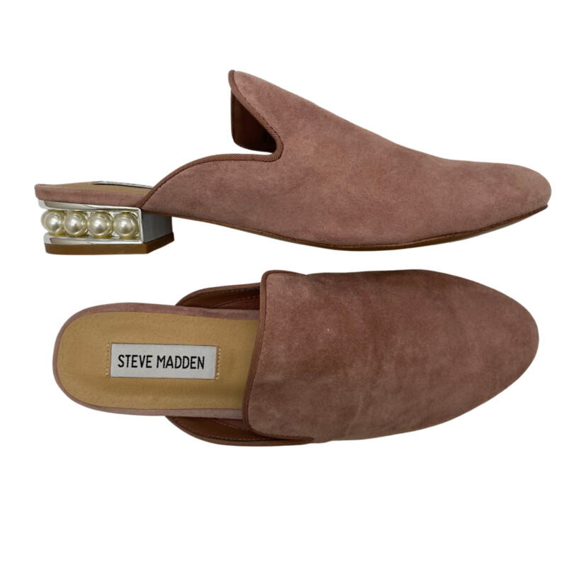 Steve Madden Sanderson Suede Mule with Pearl Accent<br />
Blush<br />
Size: 6.5