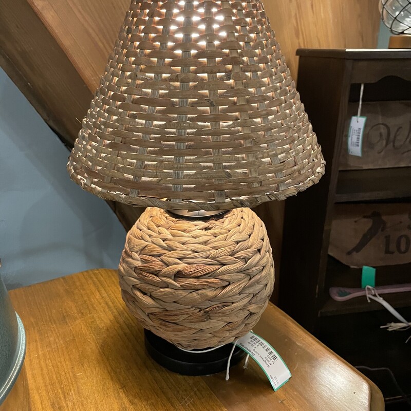 Seagrass Lamp
Size:  8 inch round base, 16 inches tall
Wicker top
