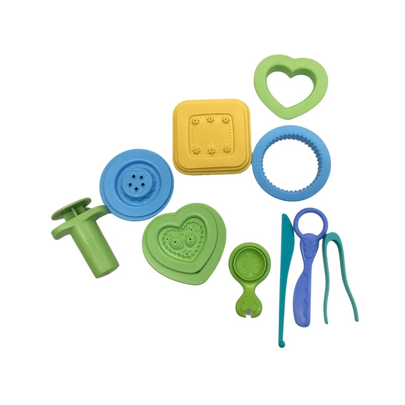 Cookie Cutters, Toys

Located at Pipsqueak Resale Boutique inside the Vancouver Mall or online at:

#resalerocks #pipsqueakresale #vancouverwa #portland #reusereducerecycle #fashiononabudget #chooseused #consignment #savemoney #shoplocal #weship #keepusopen #shoplocalonline #resale #resaleboutique #mommyandme #minime #fashion #reseller                                                                                                                                      All items are photographed prior to being steamed. Cross posted, items are located at #PipsqueakResaleBoutique, payments accepted: cash, paypal & credit cards. Any flaws will be described in the comments. More pictures available with link above. Local pick up available at the #VancouverMall, tax will be added (not included in price), shipping available (not included in price, *Clothing, shoes, books & DVDs for $6.99; please contact regarding shipment of toys or other larger items), item can be placed on hold with communication, message with any questions. Join Pipsqueak Resale - Online to see all the new items! Follow us on IG @pipsqueakresale & Thanks for looking! Due to the nature of consignment, any known flaws will be described; ALL SHIPPED SALES ARE FINAL. All items are currently located inside Pipsqueak Resale Boutique as a store front items purchased on location before items are prepared for shipment will be refunded.