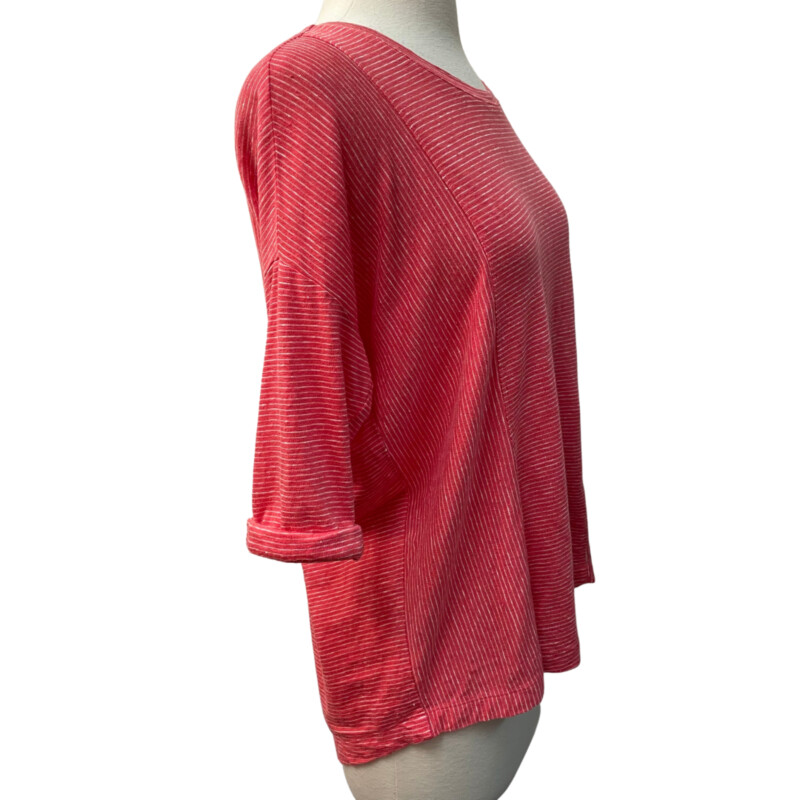 Habitat Linen Top
Elbow Lenght Sleeves
Striped
Coral and White
Size: X-Small