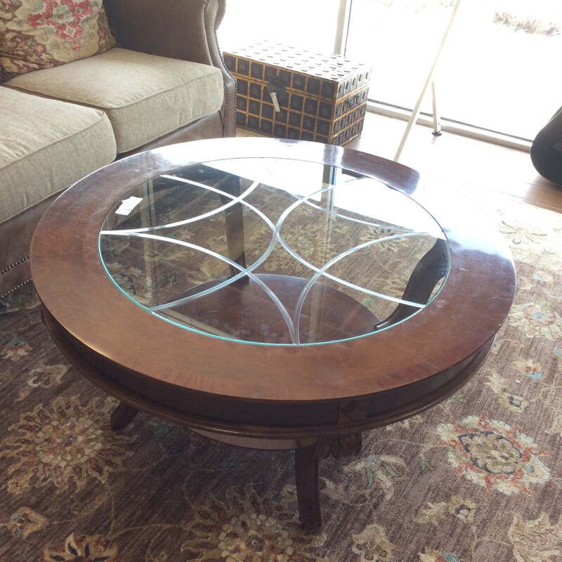 This set includes a coffee table and 2 end tables.