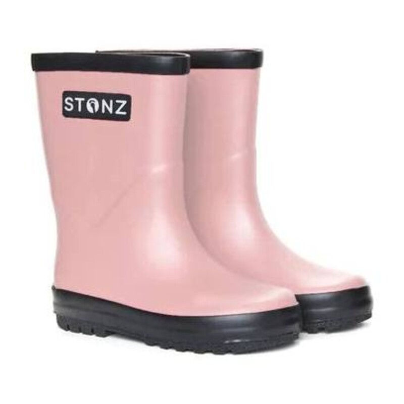 STONZ RAIN BOOTS, Pink Haze, Size: 4T
Stonz are made with natural rubber and are 100% waterproof with soft cotton lining for comfort and function.

Features
Vegan friendly Made with natural rubber
Free from PVC, phthalates, lead, flame retardants and formaldehyde
Extra wide opening makes them easy to put on
Non-slip soles for safe play and Soft cotton inside lining
Soft and flexible natural rubber for increased comfort
Can be layered up with Stonz Rain Boot Liners for extra warmth