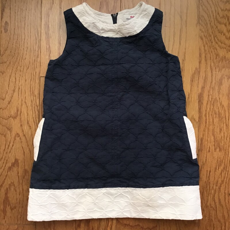 Vineyard Vines Dress, Blue, Size: 4


ALL ONLINE SALES ARE FINAL.
NO RETURNS
REFUNDS
OR EXCHANGES

PLEASE ALLOW AT LEAST 1 WEEK FOR SHIPMENT. THANK YOU FOR SHOPPING SMALL!