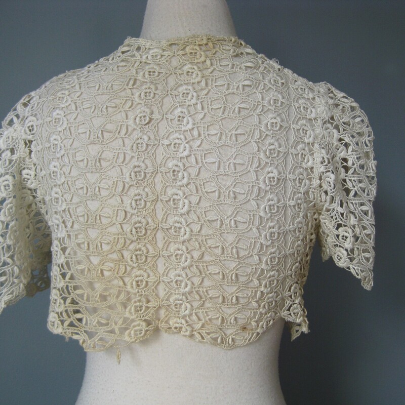Antique Crochet Shrug, White, Size: None

Antique crochet lace shrug in ivory
Short Sleeves

Great shape but a few things:
faint brown areas at the back of the neck and at the front opening
a small deeper rust stain along the bottom edge
one bit of fraying at the bottom edge, I can fix for you before I ship, just remind me please! :)

No tags.
No closure.

flat measurements:
armpit to armpit: 18
length back of neck to hem: about 11


Thanks for looking!
#57912