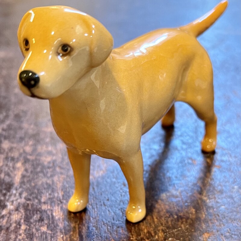 Beswick Yellow Lab