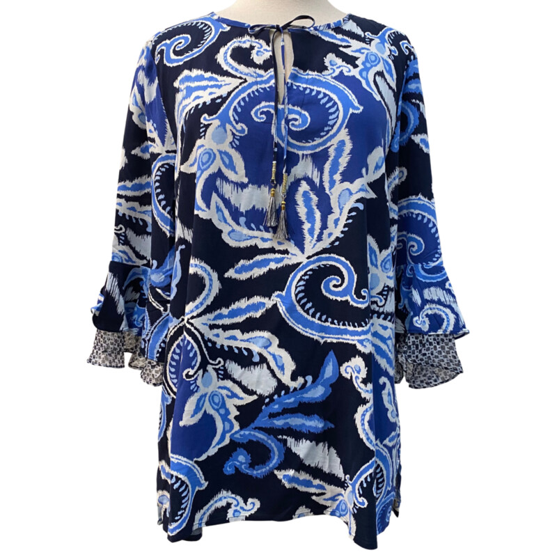 Chicos Paisley Blouse with Bell Sleeves<br />
Navy, White and Blue<br />
Size: Large