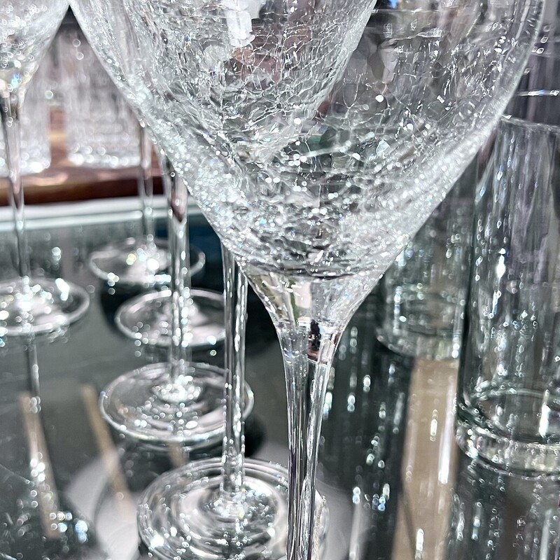 Set of 6 Crackle Glass Stemware

Two additional sets of 6 available Items #6675 & 6677
