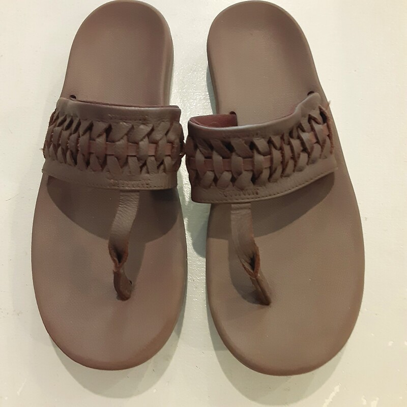 *Nike Brown Flip Flops