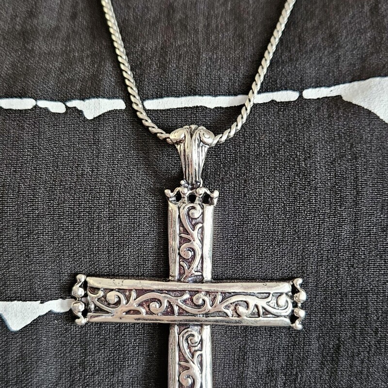 New Cross Necklace, Sil/blin, Size: Os, $38.99
Dark Grey Bling