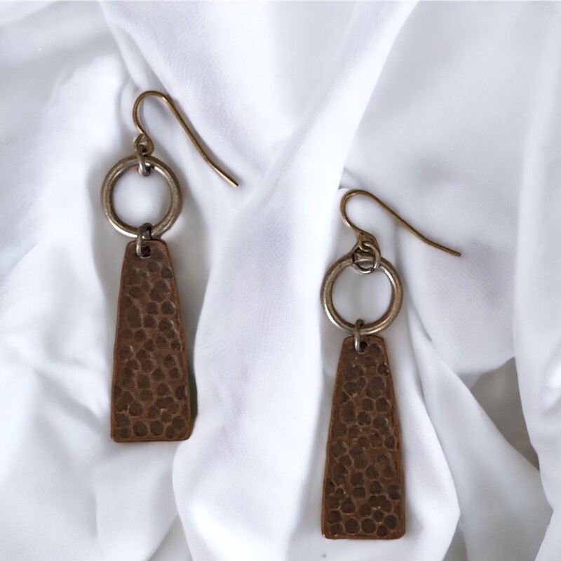 These beautiful earrings measure 2.5 inches long!