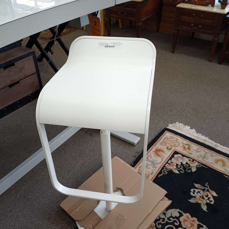 Lem Piston Stool 895 Retail