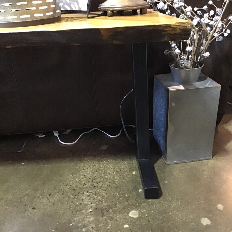 Live Edge table top<br />
Sofa table height<br />
Black iron base<br />
<br />
Dimensions: 53x18x24