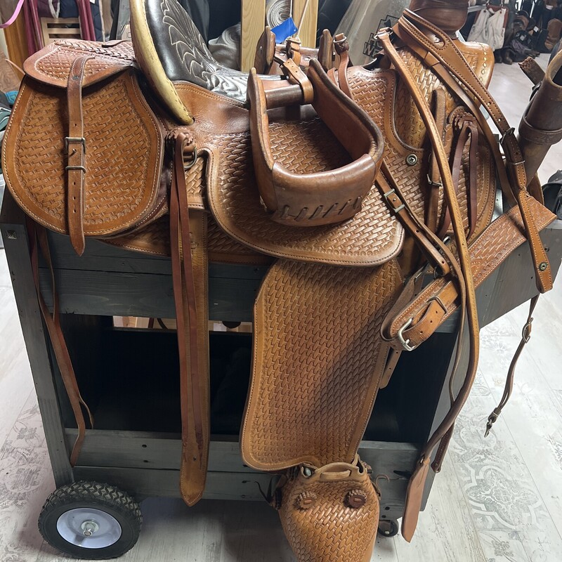 Perrys Ranch Saddle