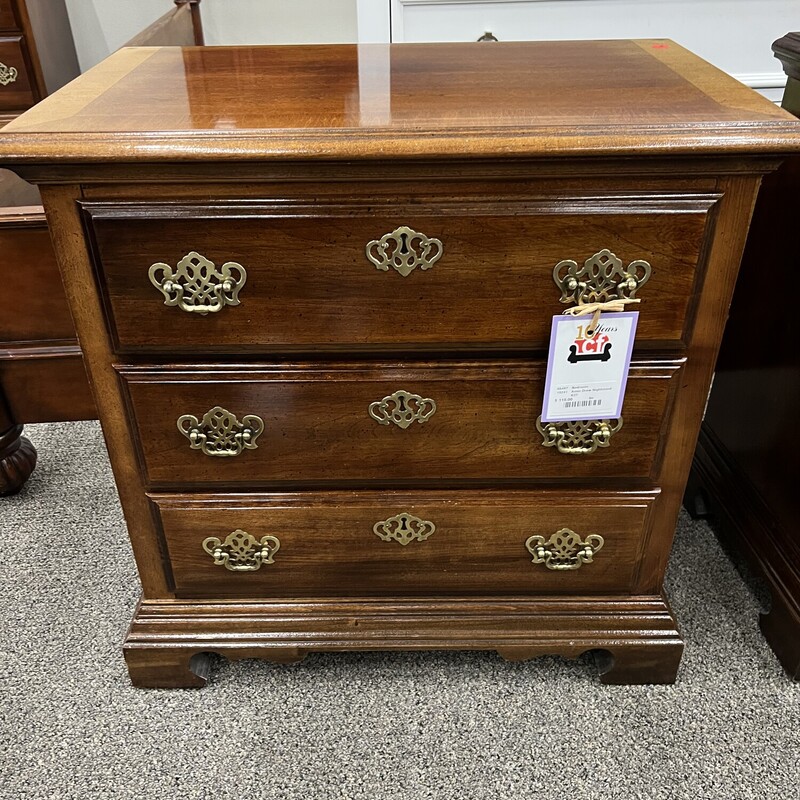 Amer.Drew Nightstand