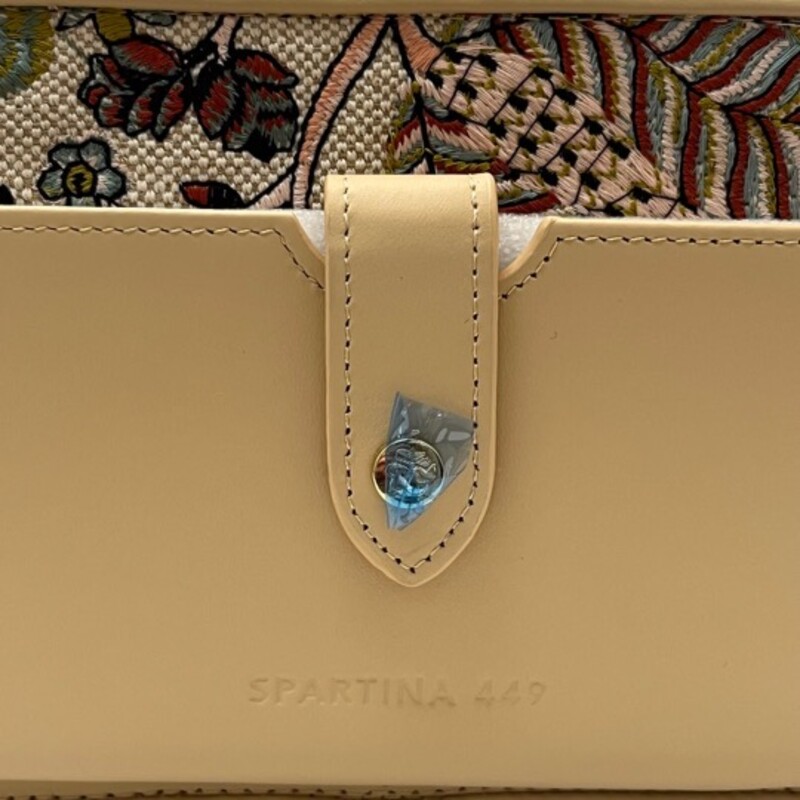 Camella Phone Crossbody jones Hundred Tree of Life<br />
Full zipper closure<br />
Exterior phone case with strong hidden magnet closure<br />
Interior features: 6 card slots with RFID protective lining,1 long slip pocket, 1 zipper pocket<br />
Dimensions: 8'' W; 5.375'' H; 2'' D<br />
Removable crossbody strap