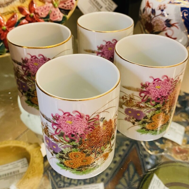 4 Asian Floral Sake Cups