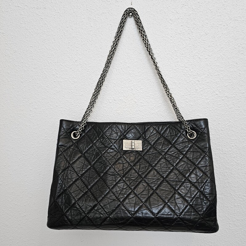 Chanel Reissue