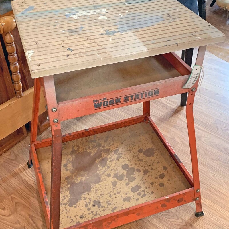 Metal Work Table
20 x 18 x 30
