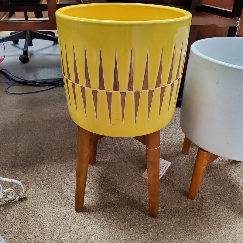 W. Elm Planter, Yellow, Size: 23x13