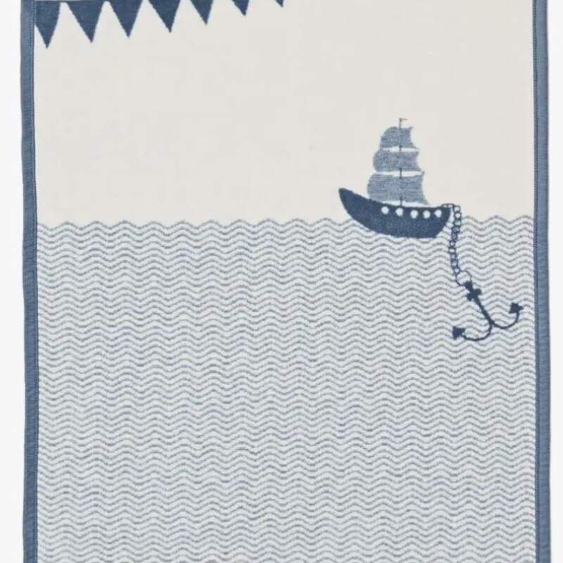 Ahoy Matey Baby Chappy Wrap

Speak pirate? They will once they sail by this high-seas inspired design. With a sea-worthy ship in the softest  cotton blend, it’s bound to make them want to drop anchor and cozy up.


 *  size: 30 x 40
 * slate blue and ivory
 * machine wash and dry
 * resistant to shrinking, pilling and fuzz
 * reversible, jacquard-woven design
 * natural cotton blend: 58% cotton 35% acrylic 7% polyester