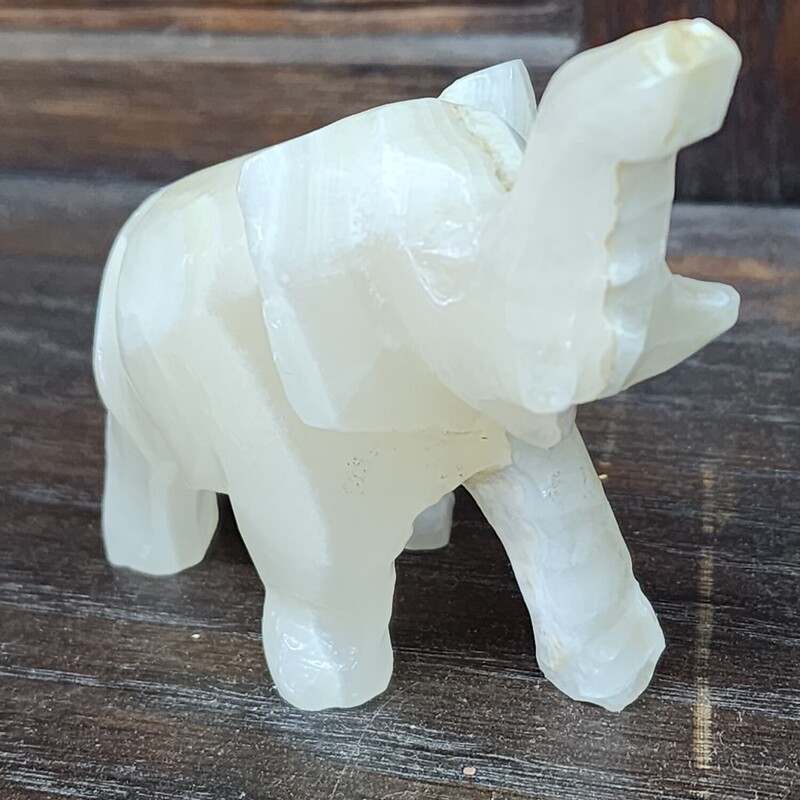Alabaster Elephant, Ivory, Size: 3 In